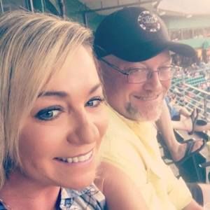 Meet your Posher, Tina